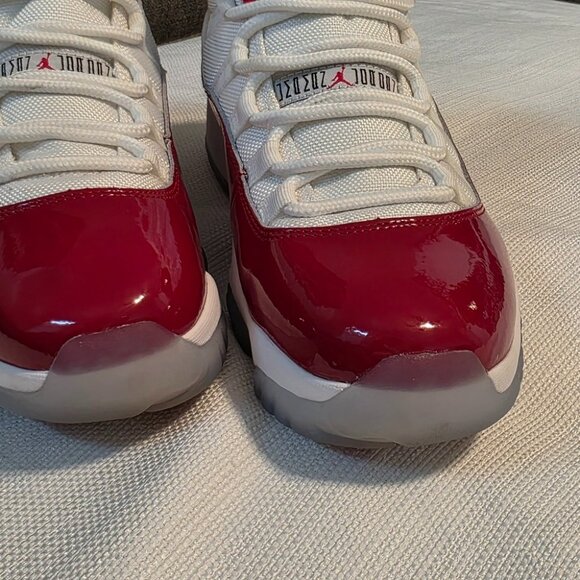 Nike Air Jordan 11 Retro "Cherry" Varsity Red White Men’s Size 9.5 CT8012-116 - Picture 9 of 16